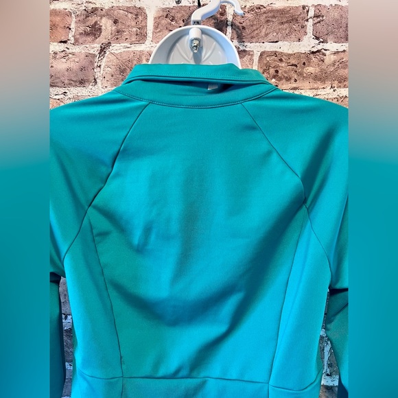 womens zip-up - Picture 8 of 9